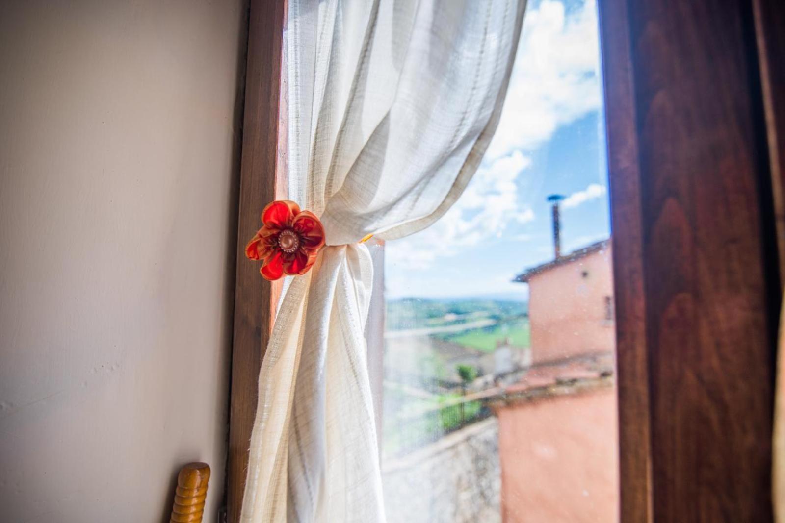 *La Torre Di Amelia* Nel Cuore Dell' Umbria Bagian luar foto